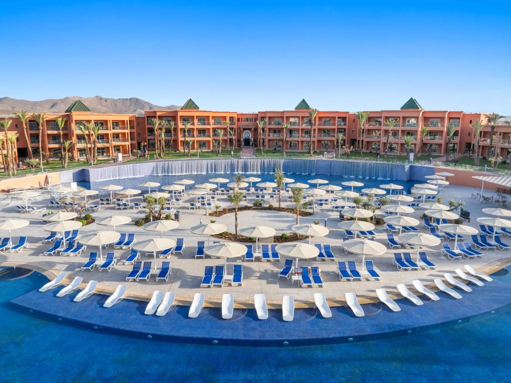 Pickalbatros Sungo Club Marrakech Palmeraie, aquapark et piscines extérieures
